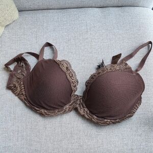 Natori Feathers 32D